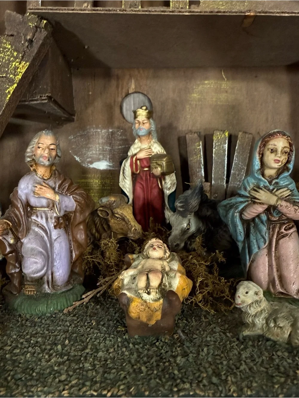 Vintage Made in Italy Nativity Set Rustic Wooden Stable Hand Painted Christmas